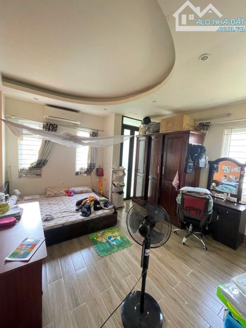Nhà Xuân thủy 4 tầng, 42m2 , giá 13,2tỷ, Ngõ nông thông, ô tô đỗ, full nội thất - 4