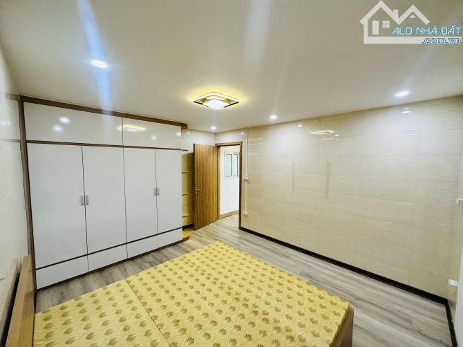 Quá Đẹp Bán căn hộ tầng 3 toà H8 Oto đỗ cửa khu PLo 101m 3N2WC giá có 4ty860tr - 4