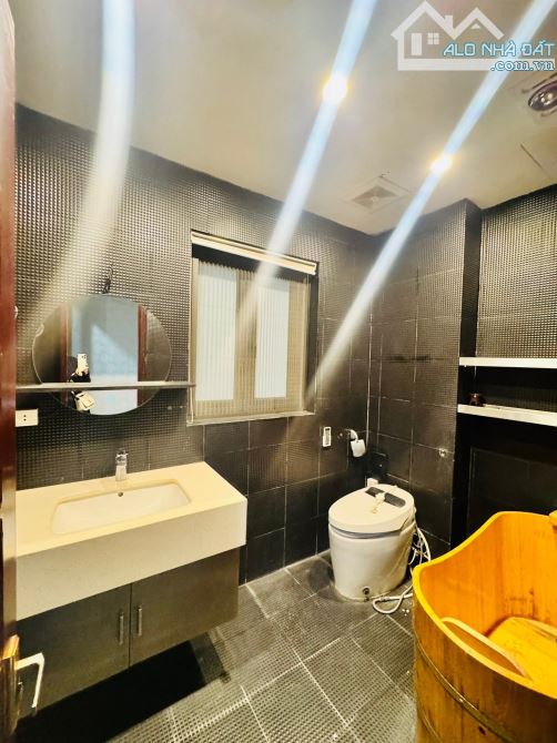 Nhà 4 tầng phố Tây Hồ 71m 19 Tỷ Tây Hồ Hà Nội lô góc gần phố qua Hồ Tây chợ quảng An không - 4