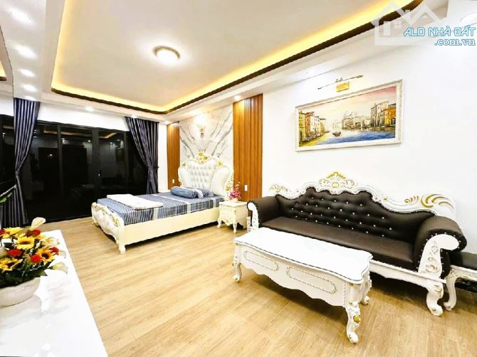 SIÊU PHẨM 5 TẦNG FULL NỘI THẤT CÓ THANG MÁY NGAY NGÃ TƯ TRẦN QUANG DIỆU, LÊ VĂN SỸ - Q.3. - 4