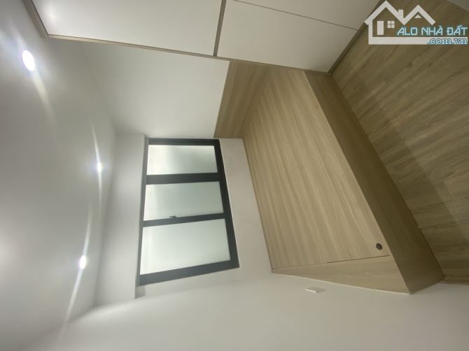 💥GIẢI PHÓNG💥NHỈNH 2 TỶ – NHÀ TRUNG TÂM  BÁCH KHOA – NGÕ THÔNG LÊ THANH NGHỊ - GẦN  Ô TÔ - 4