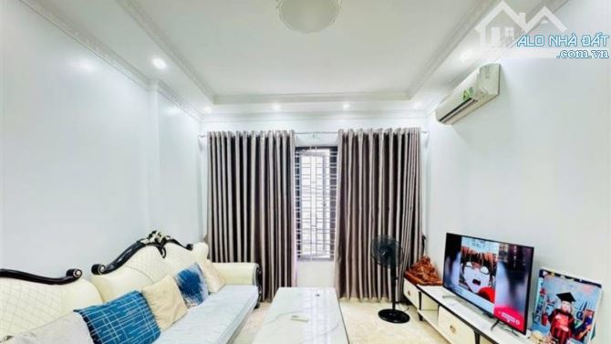 Bán nhà Nguyễn Tường Loan, An Dương, Lê Chân, chỉ 4.75 tỷ - 4