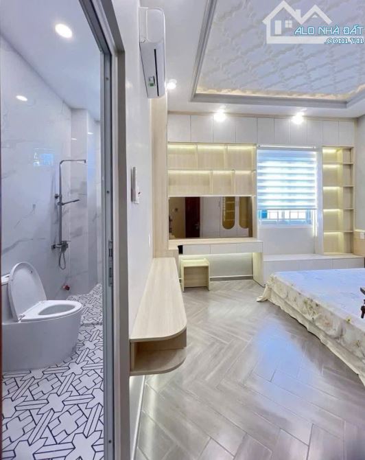 Q7 NGANG 5.5x15M 4 TẦNG 4PN CẠNH PHÚ MỸ HƯNG NHÀ ĐẸP THIẾT KẾ SANG TRỌNG Ở NGAY 8.xT - 5