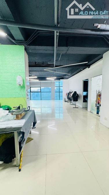 Tòa Nhà Văn Phòng 6 Tầng + 1 Tầng Hầm, LÔ GÓC, ĐƯỜNG 15M, 255M2 Vị Trí Kim Cương LONG BIÊN - 5