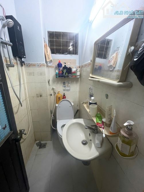 NHÀ 4 TẦNG – HẺM 4M THÔNG – GẦN MẶT TIỀN – TRẦN BÌNH TRỌNG, Q5 – CHỈ 5.75 TỶ - 5