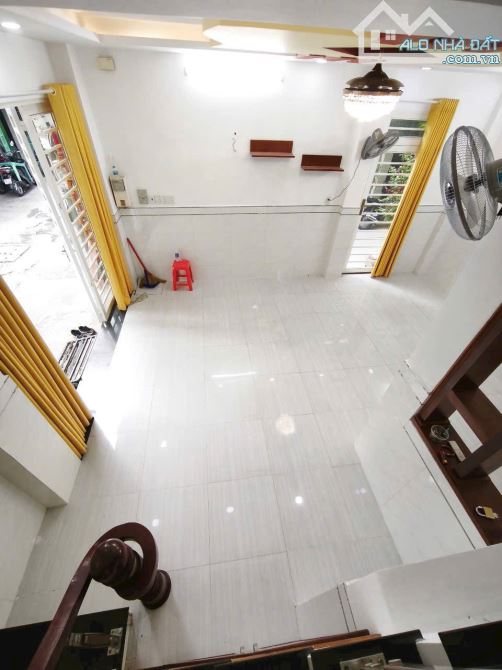 Bán nhà 2 tầng_ lô góc 2 MẶT TIỀN HẺM_ Cạnh LOTTLE MART _ CITYLAND Gò Vấp_ Dtsd70m2_5ty600 - 5