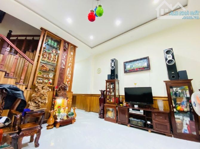 Cần bán gấp căn nhà 3 tầng ở đường Sơn Thủy, Khu vực, Ngũ Hành Sơn, Tp Đà Nẵng - 5