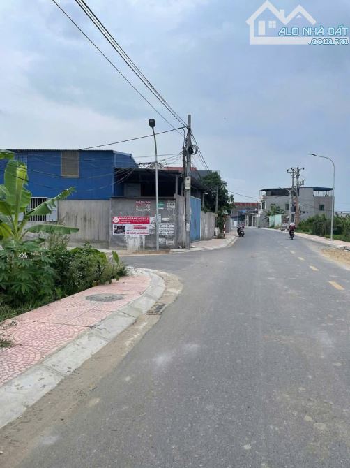 Bán lô đất trục chính Xã Nam Sơn, An Dương  110m giá 2,8x tỷ - 5