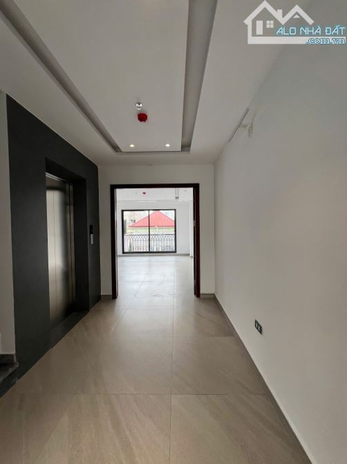 Bán tòa nhà Văn phòng 7 tầng Mặt Phố Dương Khuê 100m2 đang kinh doanh - 5