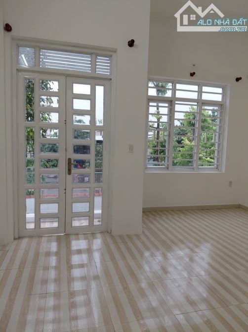 NHÀ Ở NGAY HẺM NHỰA 12M, 5x17.3 M2, SÂN THƯỢNG, DÂN TRÍ, HƠN 3 ĐỒNG TL - 5