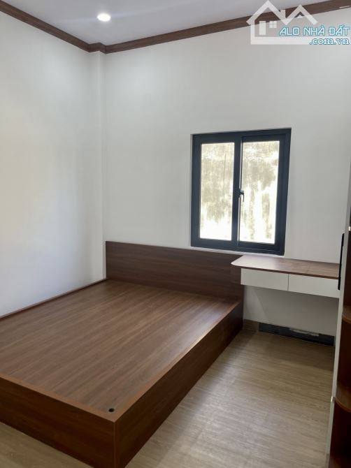 Cần bán gấp nhà kiệt Hoàng Diệu, view công viên thoáng mát. - 5