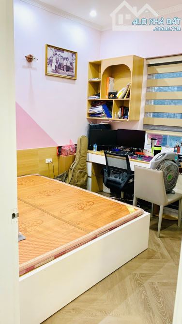 Cần bán căn hộ chung cư 100m2 vị trí vàng mặt phố Nguyễn Thị Định - Cực hiếm - 4