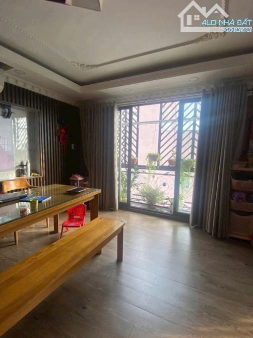 SIÊU BIỆT THỰ 4 TẦNG 2 CĂN RIÊNG BIỆT LÂM THỊ HỐ TCH VỪA Ở VỪA KINH DOANH - 5