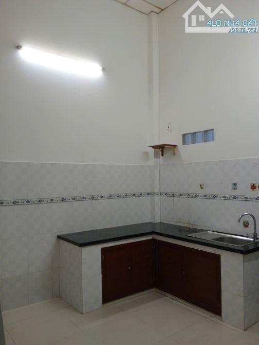 Chỉ 1 tỷ 6 nhà cấp 4, đường số 2, quận bình tân - 5