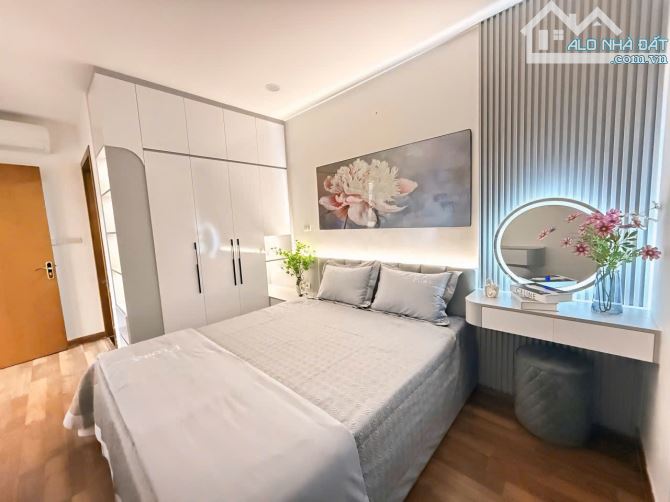 Chung cư goldmark 2 ngủ, 2 vệ sinh, full nội thất ở luôn - 5
