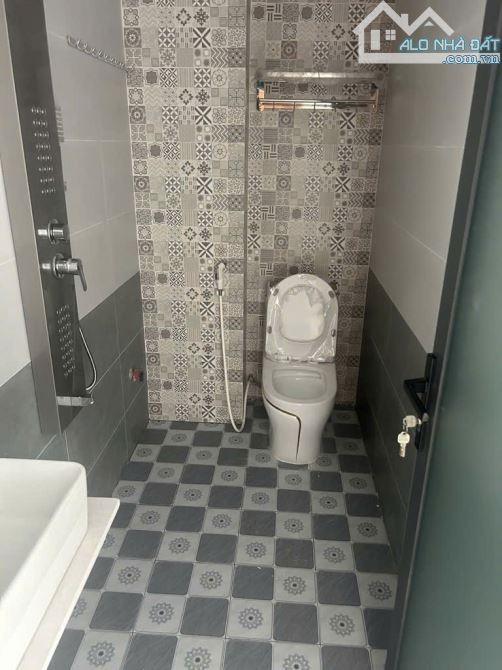 BÁN. NHÀ 5 TẦNG TÂY LÂN – (51m2) 4PN ĐƯỜNG 8M THÔNG  – KHU PHÂN LÔ ĐỒNG BỘ - Chỉ 6.1 Tỷ: S - 5