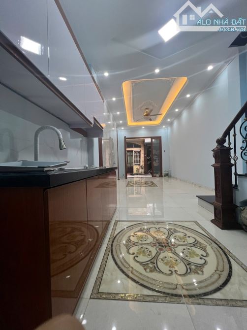 RẺ NHẤT CỐ NHUẾ, 40M 5T, MT 4M, OTO  VÀO NHÀ, NHÀ ĐẸP HAI THOÁNG, Ở VÀ KINH DOANH, GIÁ 8TỶ - 5