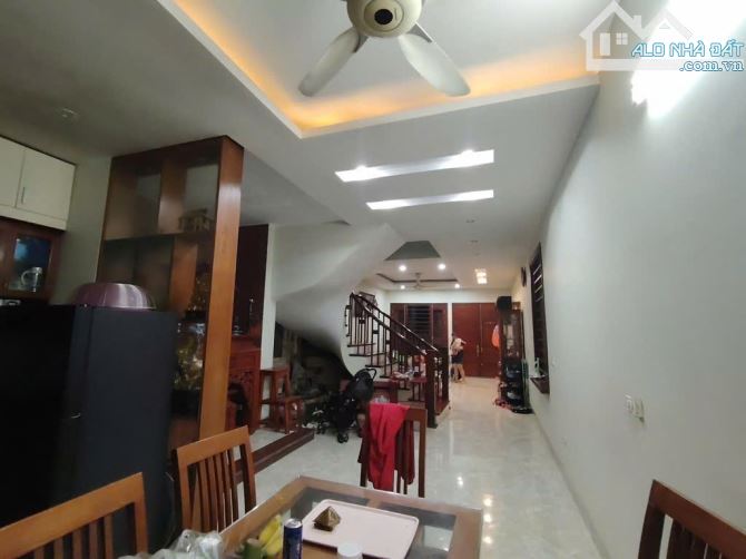 BÁN NHÀ PHỐ Ô CÁCH – 4 TẦNG, 4 PHÒNG NGỦ, Ô TÔ, CHUẨN BIỆT THỰ NGHỈ DƯỠNG, NHỈNH 13 TỶ - 5