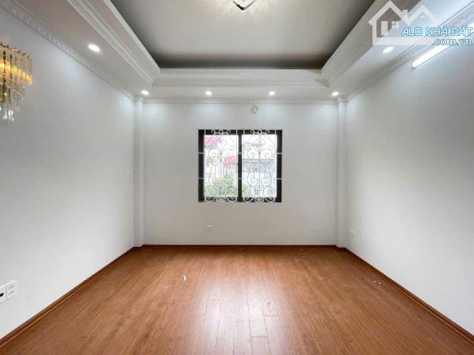 Siêu phẩm 4 tầng - 72m2 - gần phố - gần ô tô - 2 mặt thoáng - Phúc Đồng - Long Biên - 5