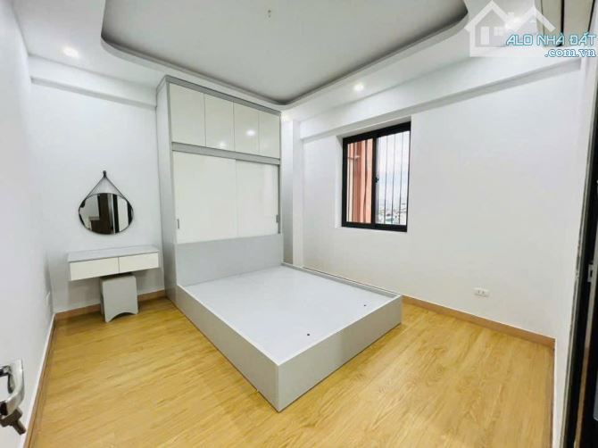 GIA ĐÌNH CẦN BÁN NHÀ CHUNG CƯ N10 - KĐT ĐỒNG TÀU - NGAY MẶT ĐƯỜNG MỚI THỊNH LIỆ - 5