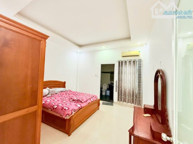 – Cho thuê nhà hẻm Dasu, đường Lương Văn Can, TP. Vũng Tàu 12tr - 5