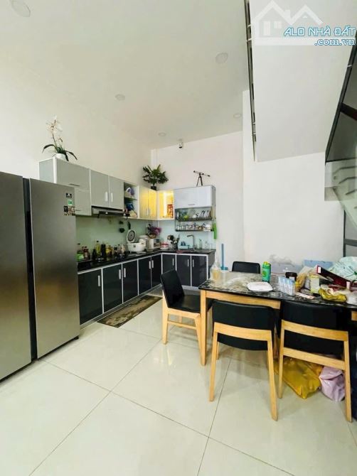 Bán Nhà Quận 7_Võ Thị Nhờ_70M2+4Tầng BTCT Mới;Góc 2 Mặt Tiền;SHR;HXH;Ngang 5M;Chỉ 8.5Tỷ TL - 5