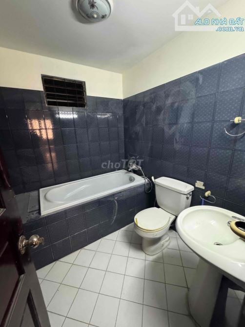 ✅Nhà HXH 1/ Đường 3 Tháng 2, P.12, Quận 10 - 6 x 20 - 4 Tầng - 5PN 3WC - Giá 40tr - 6