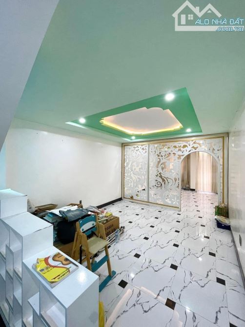 bán nhà mặt tiền đường lý hồng thanh, ninh kiều cần thơ, giá 9.5 Tỷ ( 4 x 16 ) 4 lầu - 6