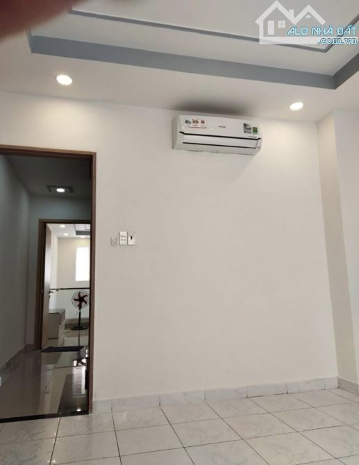 BÁN NHÀ MT NGUYỄN THỊ DIỆU, P.VÕ THỊ SÁU, QUẬN 3. GIÁ 4TỶ880 66M2(5x13M) - 6