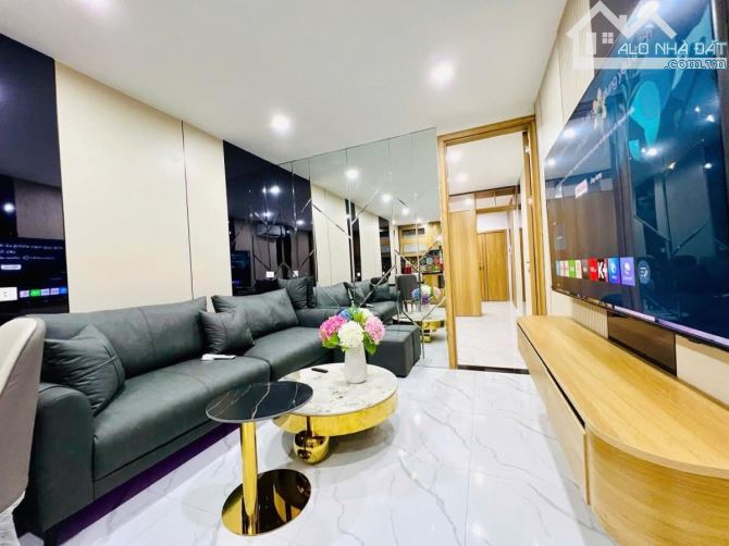 PHƯƠNG MAI - ĐỐNG ĐA - MẶT NGÕ THÔNG KINH DOANH - DT 85M² - 3 NGỦ - SỔ ĐỎ CC - CHỈ 5 TỶ - 6