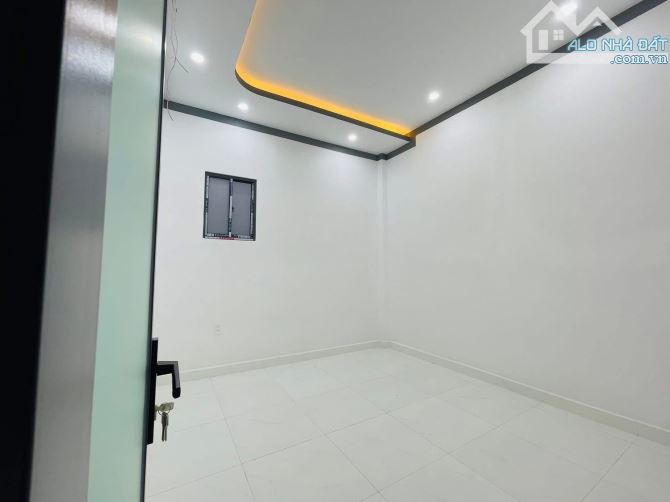 Nhà mới vừa bóc tem - siêu đẹp- siêu rẻ - SHR, gần KCN Đức Hoà, 2PN - 6