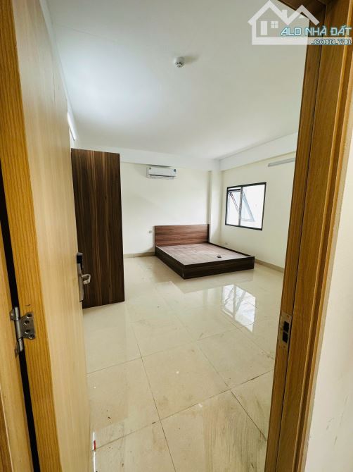Cho Thuê CCMN 60 Đại La Hai Bà Trưng 30m2 Studio Cửa Sổ Ban Công Thang Máy Gần Chợ Full Đồ - 6
