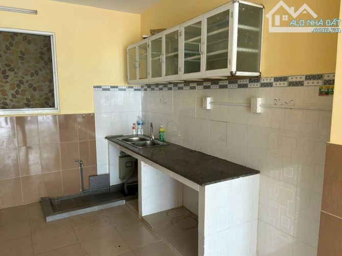 Cần Bán Nhanh Căn Shophouse CT7B Mặt Tiền Đặng Vũ Hiệp KĐT Vĩnh Điềm Trung !! Giá 3tỷ5 - 6
