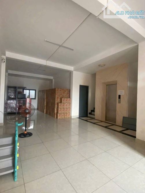 SIÊU BIỆT THỰ 4 TẦNG 2 CĂN RIÊNG BIỆT LÂM THỊ HỐ TCH VỪA Ở VỪA KINH DOANH - 6