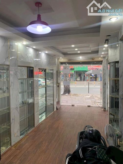 Cho thuê nhà Góc 2MT Trần Hưng Đạo, Phường 14, Quận 5 | 4 Tầng – Giá chỉ 30tr/tháng - 6