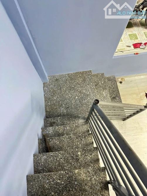 BÁN NHÀ 2 TẦNG, HẺM XE MÁY THÁP BÀ, 65,4M2, NGANG 7,1M, GIÁ 3,3 TỶ. 25.8 - 6