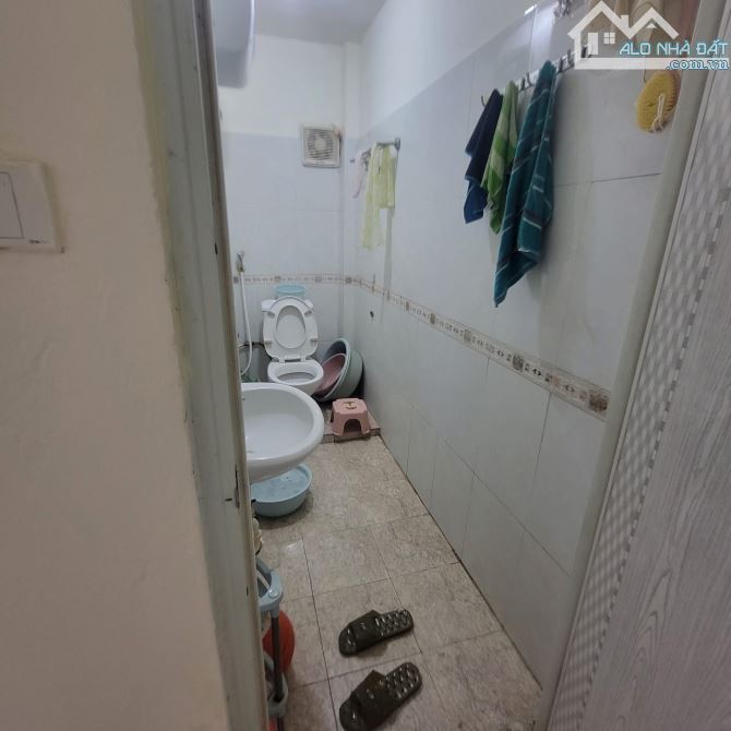 Bán nhà Bạch Mai 48m2, 3T, mt 3.6m vị trí đẹp, sổ đỏ riêng, quy hoạch ra phố. Giá 7.48 tỷ