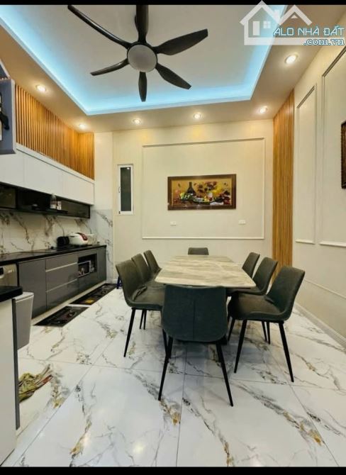 Cần bán nhà mặt ngõ Trường Chinh 5tầng thang máy full nội thất. - 6