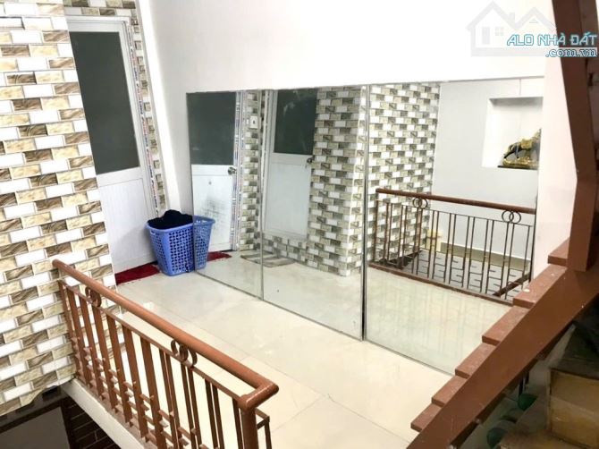 🥰 LÝ CHÍNH THẮNG, 35m2, 5 TẦNG, 6 PN, 6 WC, QUẬN 3. GIÁ: 7,39 Tỷ🥰 - 7