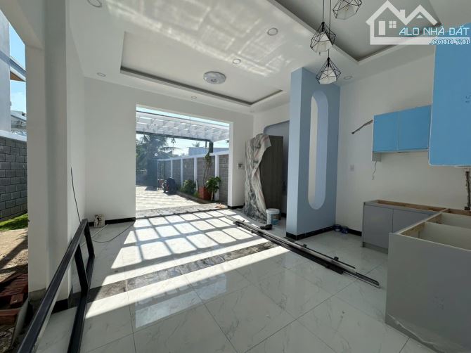 Nhà sân vườn, sân rộng dài 9m Tại Ấp Đồng xã Trung An - 7