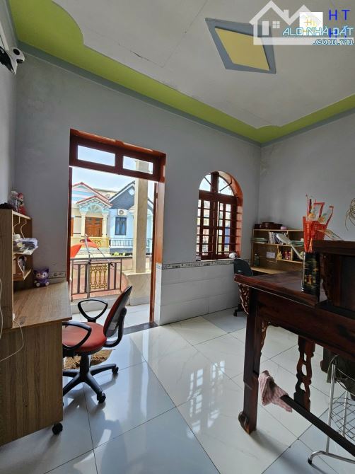 nhà 1 trệt 1 lầu 60m2 3ty3 TL KDC gần chợ Phú Phong 200m, p.Bình Chuẩn, - 7