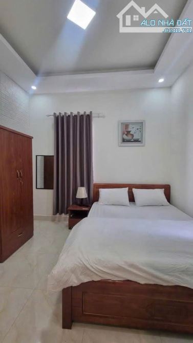 CĂN VILLA NGHỈ DƯỠNG NGAY BẾN XE THÀNH BƯỞI, CÁCH HỒ XUÂN HƯƠNG CHỈ 5 PHÚT DI CHUYỂN - 7