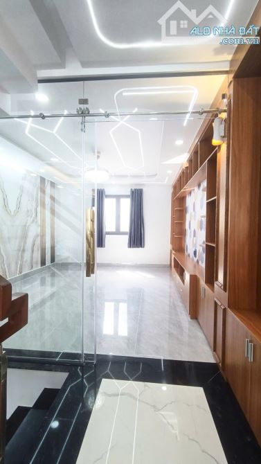 🏠📌 BÁN NHÀ BT MỚI ĐẸP 5 TẦNG 4 x 15M HXH FULL NỘI THẤT VỊ TRÍ GẦN CHỢ GÒ XOÀI  GIÁ 7.X T - 7