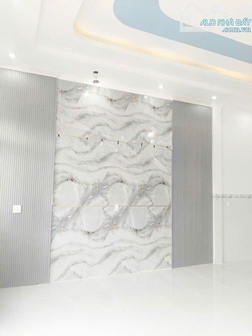 Chị em cần bán nhà mới xây KDC Đông Phú, xã Châu Thành, TP Cần Thơ. DT 100m2, Giá 1.680 tỷ - 7