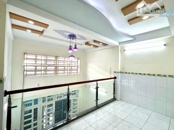Gò Vấp - 41m2 - 4Tầng - 3 PN - 5.1 tỷ - Hẻm ôtô- Hoàn công - SHR - 7