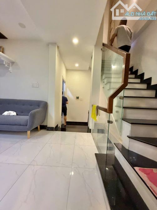 🏡 SIÊU PHẨM KẾ Q8 6M X 14M .3 TẦNG CHỈ 7TY2 TL CÁCH BX Q8 1 KM, CÁCH NG VĂN LINH 600M MT - 7