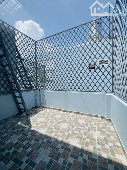 Nhà 5 tầng 4×13,5 hẻm 7m khu tên lửa bán nhanh 6,9 tỷ còn TL - 7