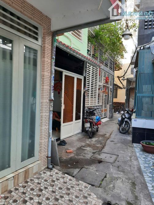 27M2 -3  TẦNG - HẺM 3M - CHỈ HƠN 4 TỶ- NGAY BV NHI ĐỒNG 1- HẺM THÔNG NGÃ BẢY - - 7