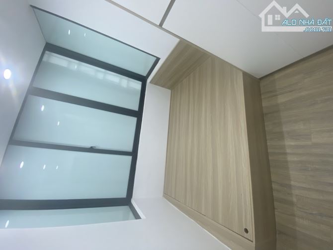 BÁN NHÀ NGÕ 75 GIẢI PHÓNG – 5 TẦNG – GẦN CỔNG ĐẠI HỌC XÂY DỰNG – GIÁ 2.58 TỶ - 7