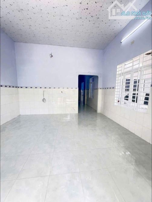 Bán gấp hạ 100 triệu nhà cấp 4 gần trường cấp 1,2 Định Hoà giá 2 tỷ 550 - 7